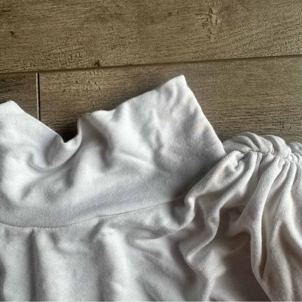 EUC JLuxLabel White Ruched Long Sleeve Dress - white - size medium - Picture 5 of 5